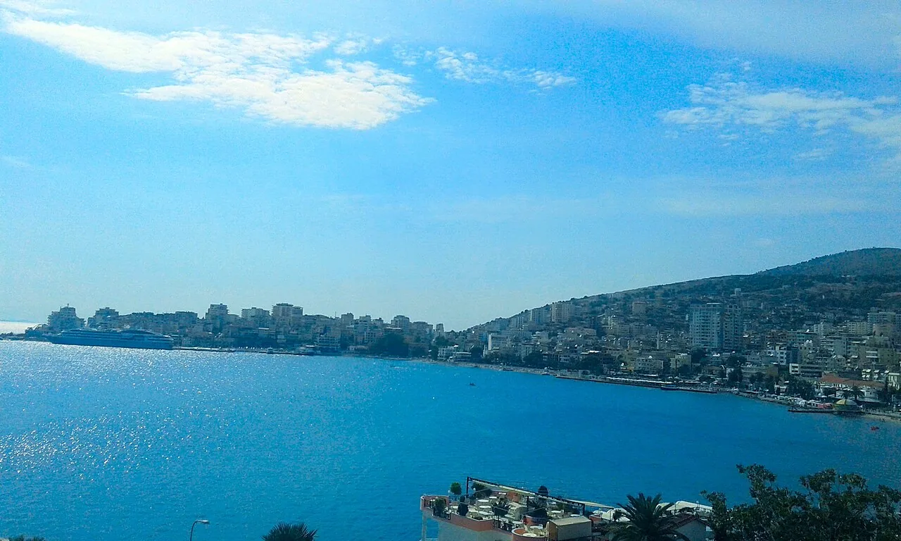 The bay and town of Sarandë